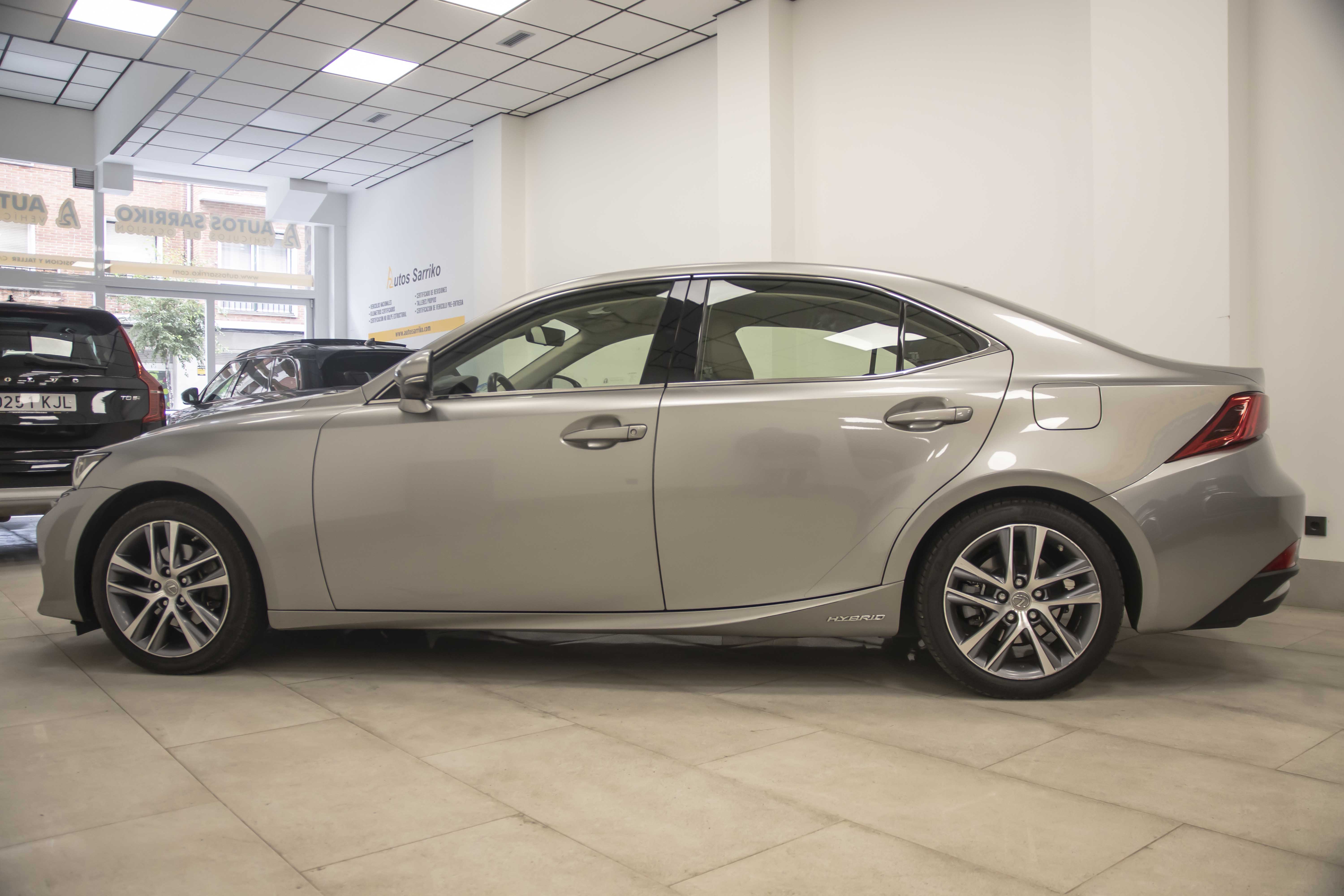 Lexus ocasión IS 300 H Executive