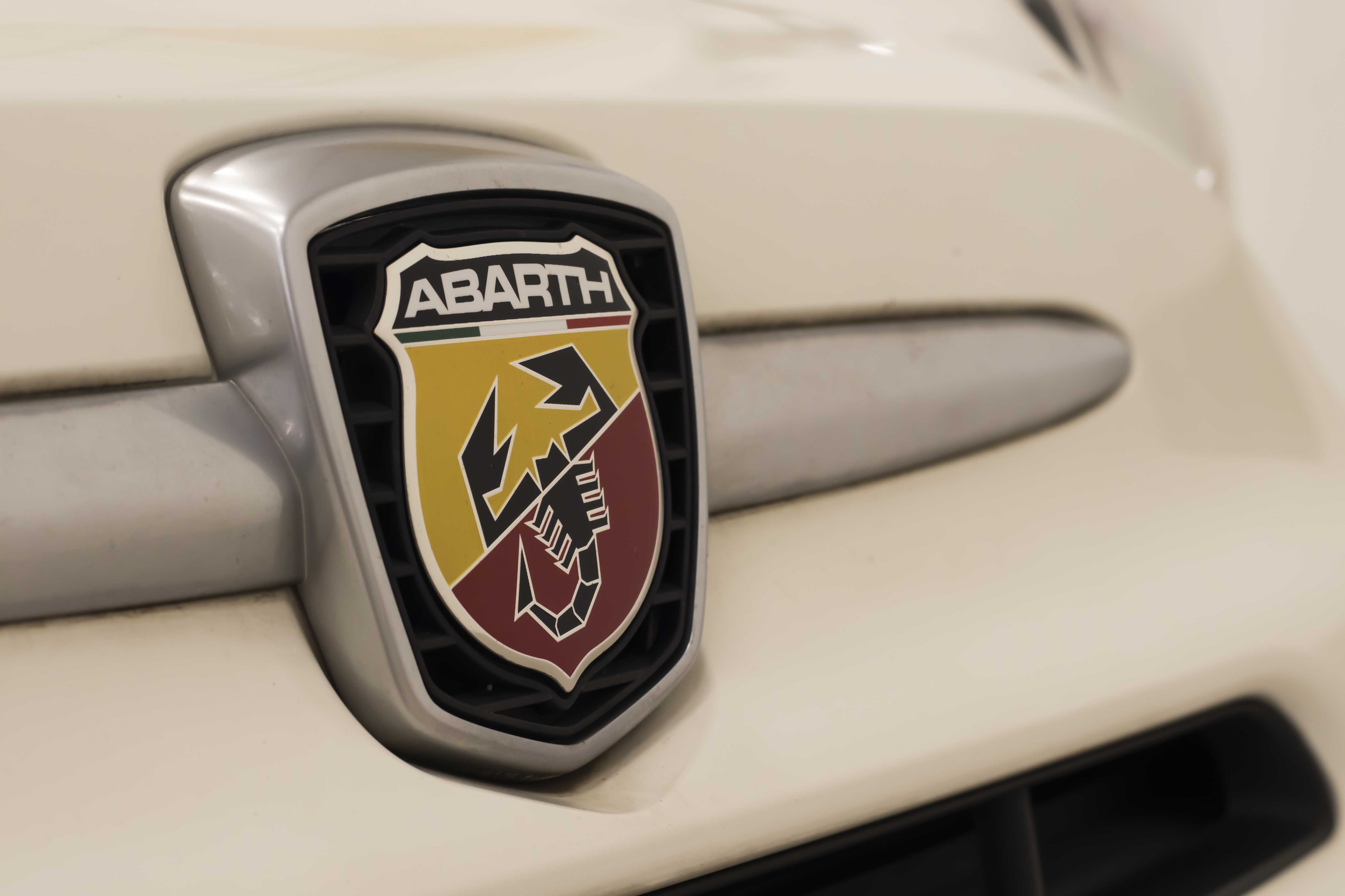 Abarth 595 ocasión 1.4 16 V T-Jet 145 cv