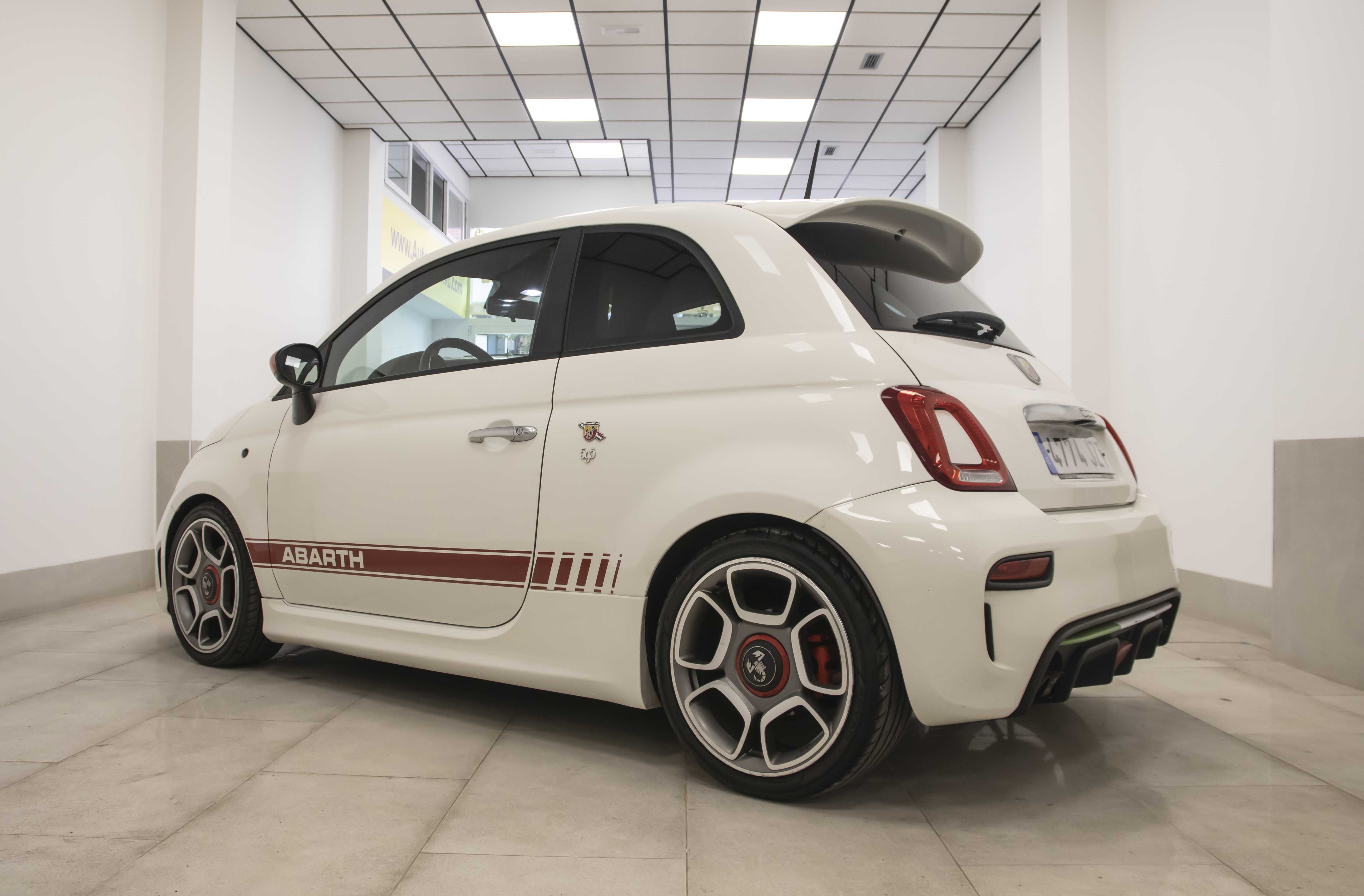 Abarth 595 ocasión 1.4 16 V T-Jet 145 cv