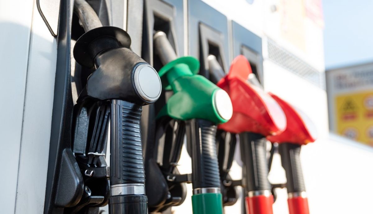 El precio del diésel y la gasolina cae ¿Qué pasara a partir de enero? El precio del diésel y la gasolina cae ¿Qué pasara a partir de enero?